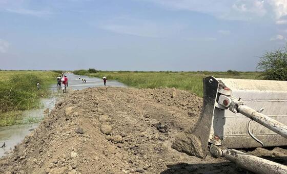 दक्षिण सूडान: भारतीय इंजीनियर की सड़क मरम्मत से, स्थानीय समुदायों में नई उम्मीद